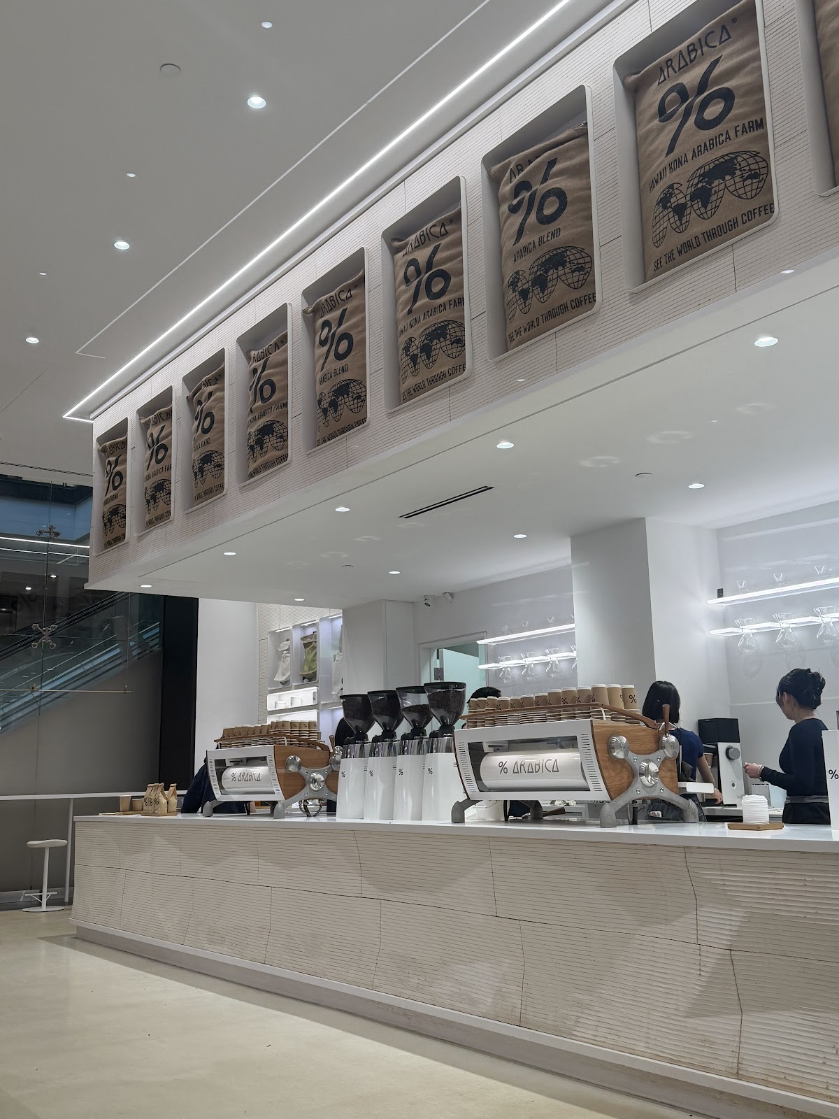 % Arabica Toronto Union Station photo 5