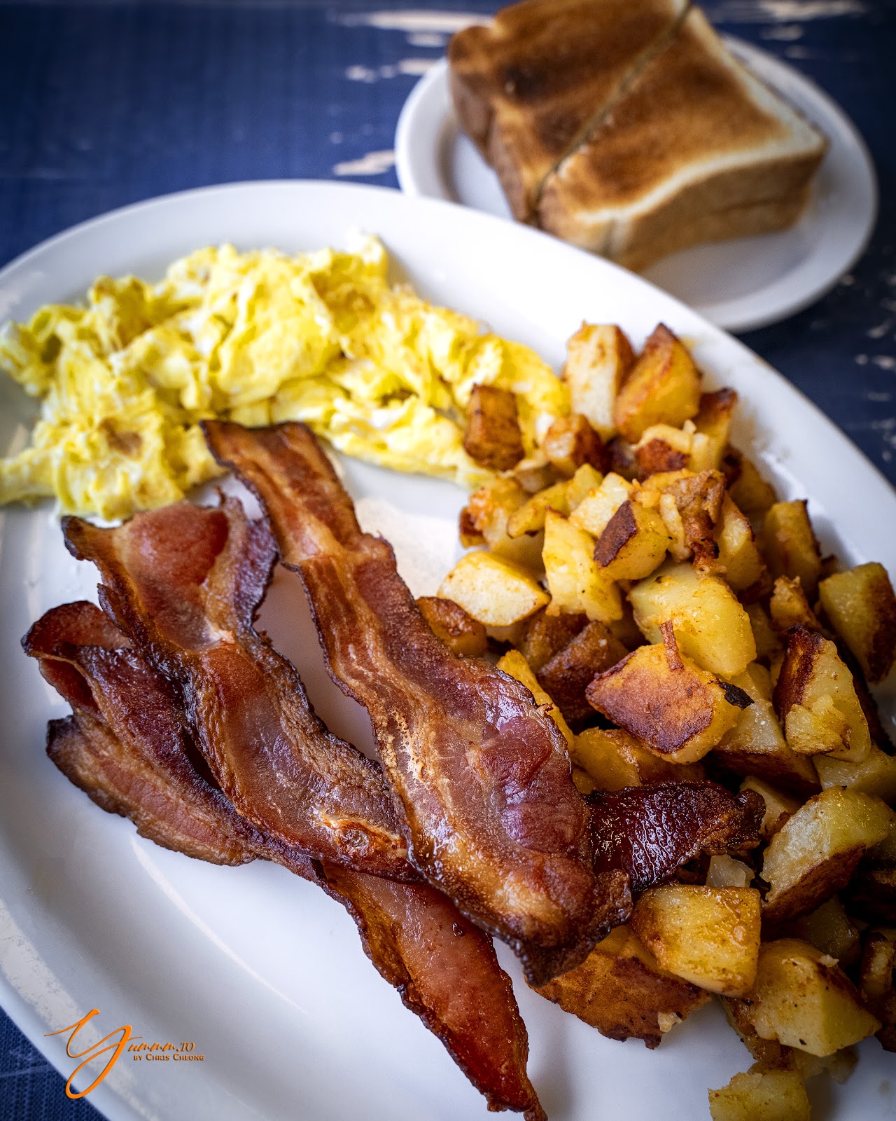 The Blue Rooster All day breakfast and lunch. photo 4