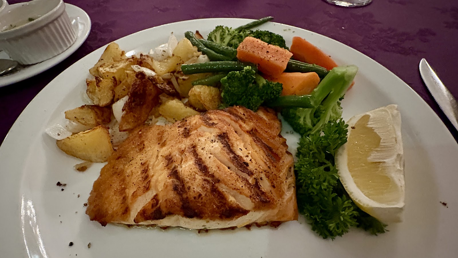 Bumpkin's Restaurant & Lounge photo 2