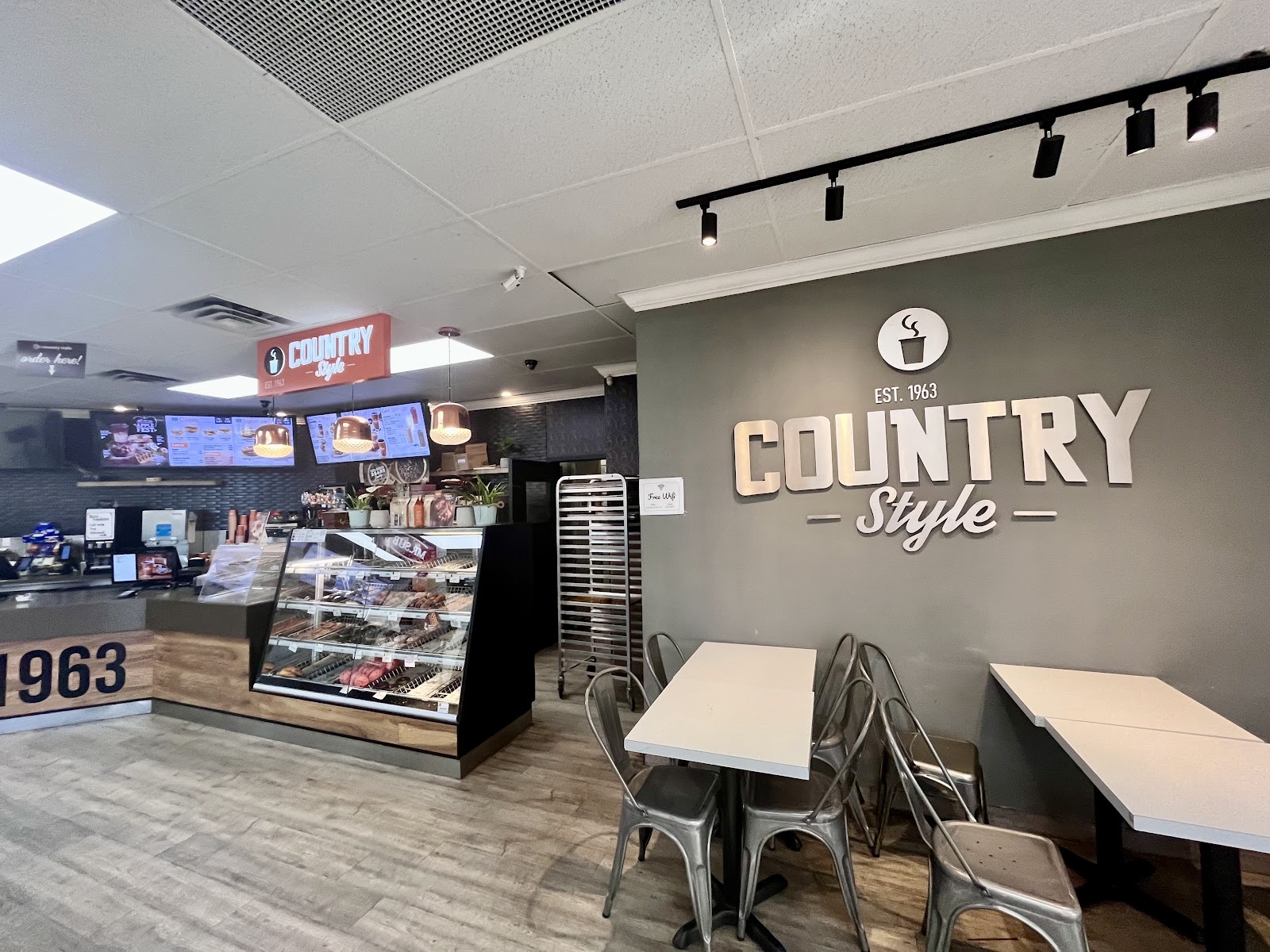 Country Style photo 3