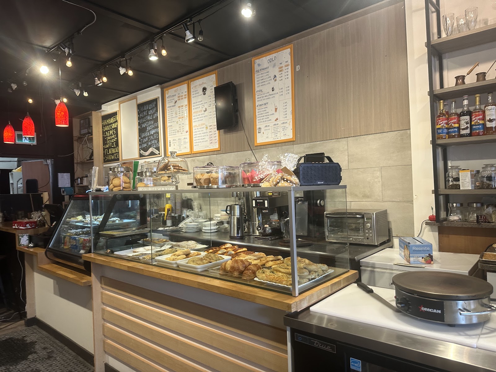 Daphne's Antioch photo 4