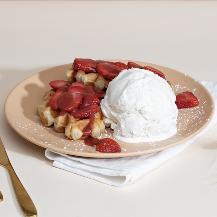 Demetres Desserts Whitby photo 3