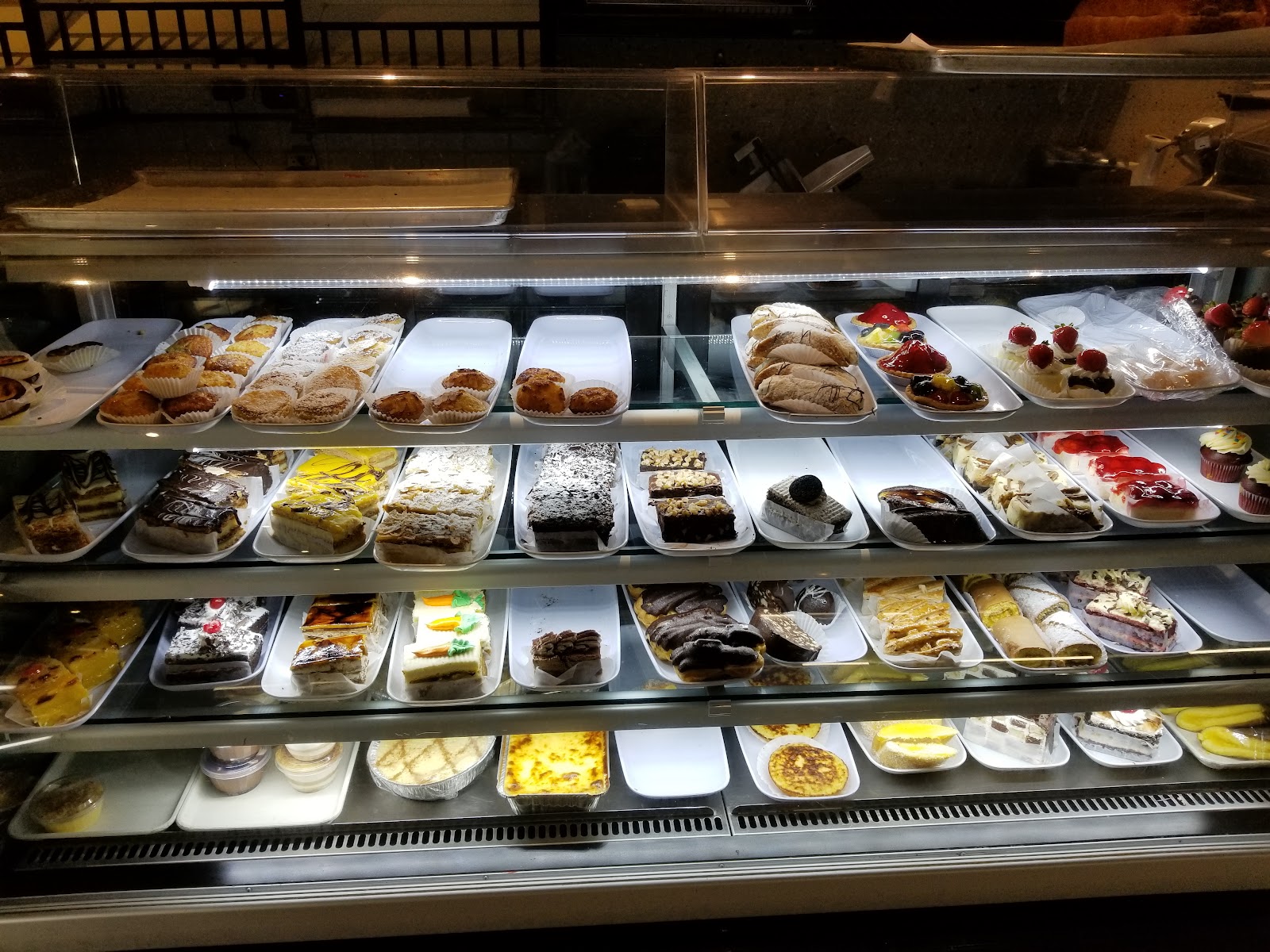 Doce Minho Pastry And Bakery featured