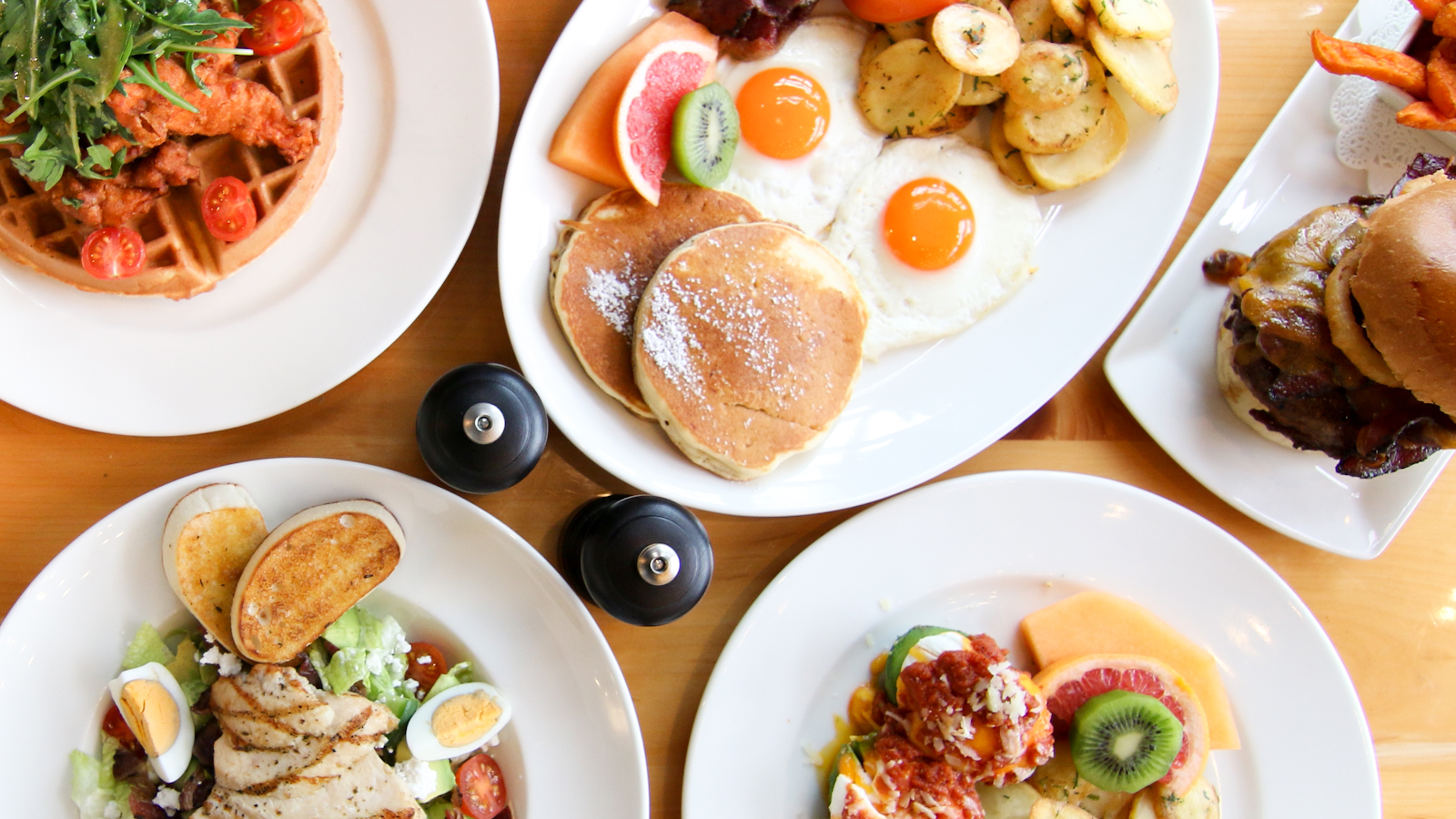 eggspectation - Bay Street (Toronto) photo 3