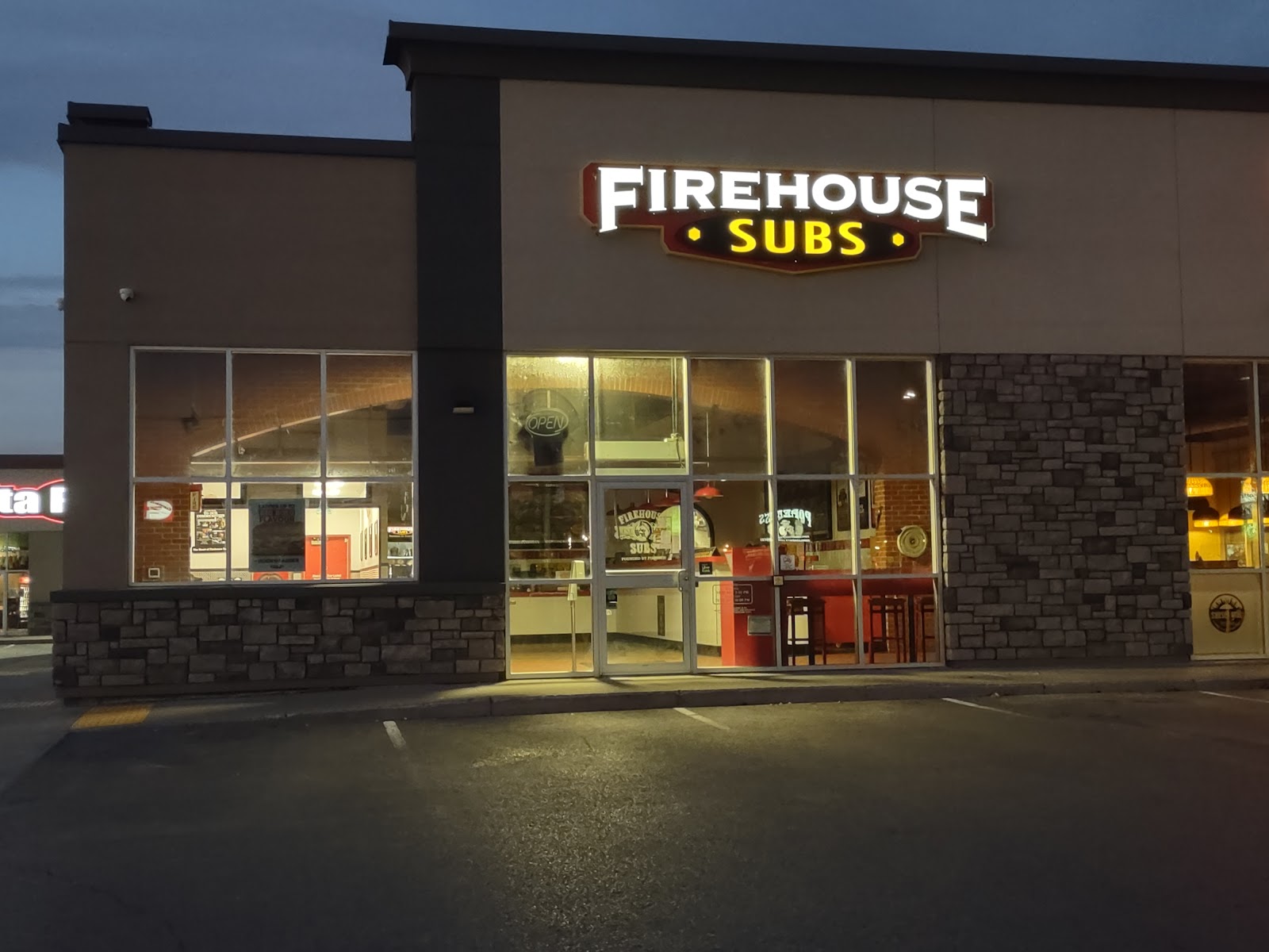 Firehouse Subs Lansdowne Peterborough featured