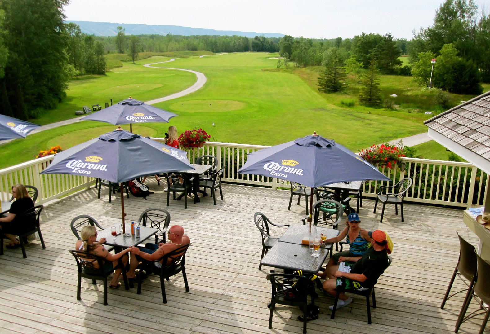 Collingwood Station on the Green featured