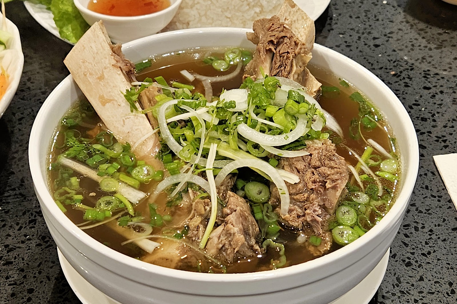 Lá Sen Vietnamese Cuisine photo 2