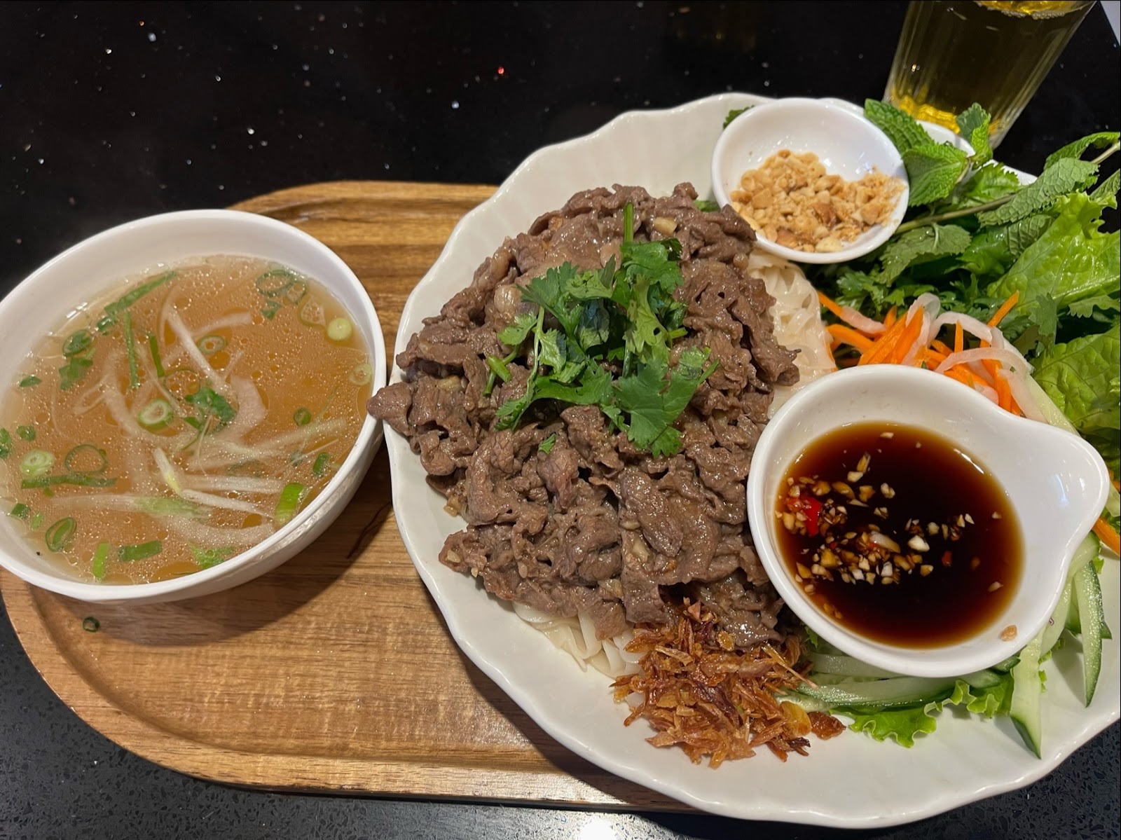Lá Sen Vietnamese Cuisine photo 3