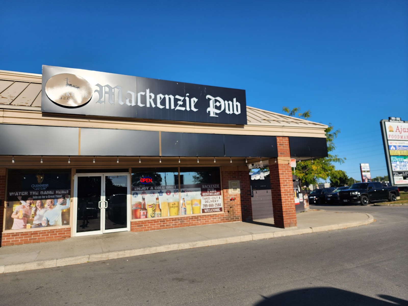 Mackenzie Pub featured