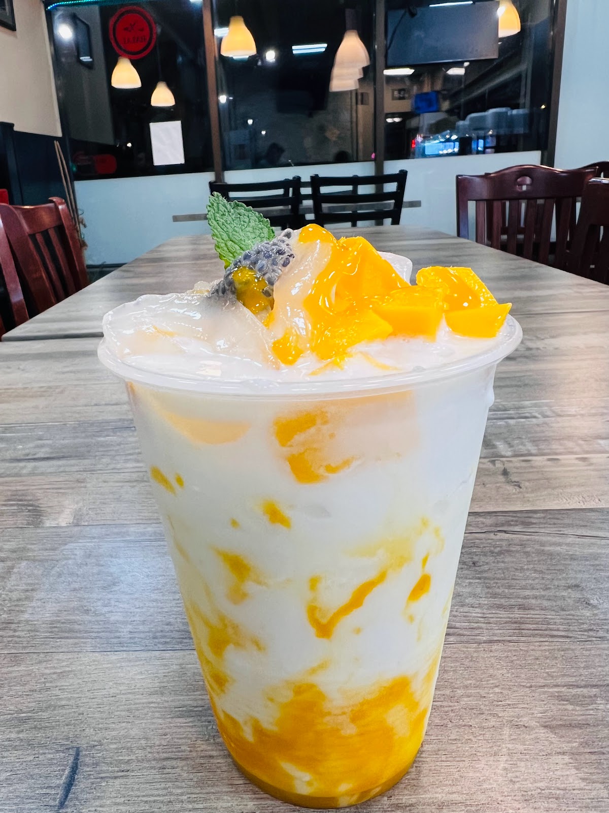 Mango Mango (sweet truths dessert shop) photo 2