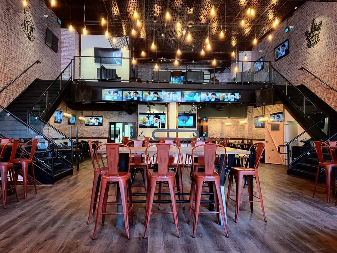 MAPLE MOOSE PUB featured