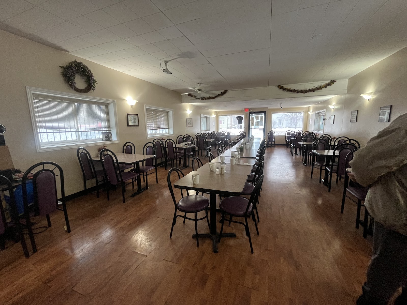 Square Plates Family Restaurant featured