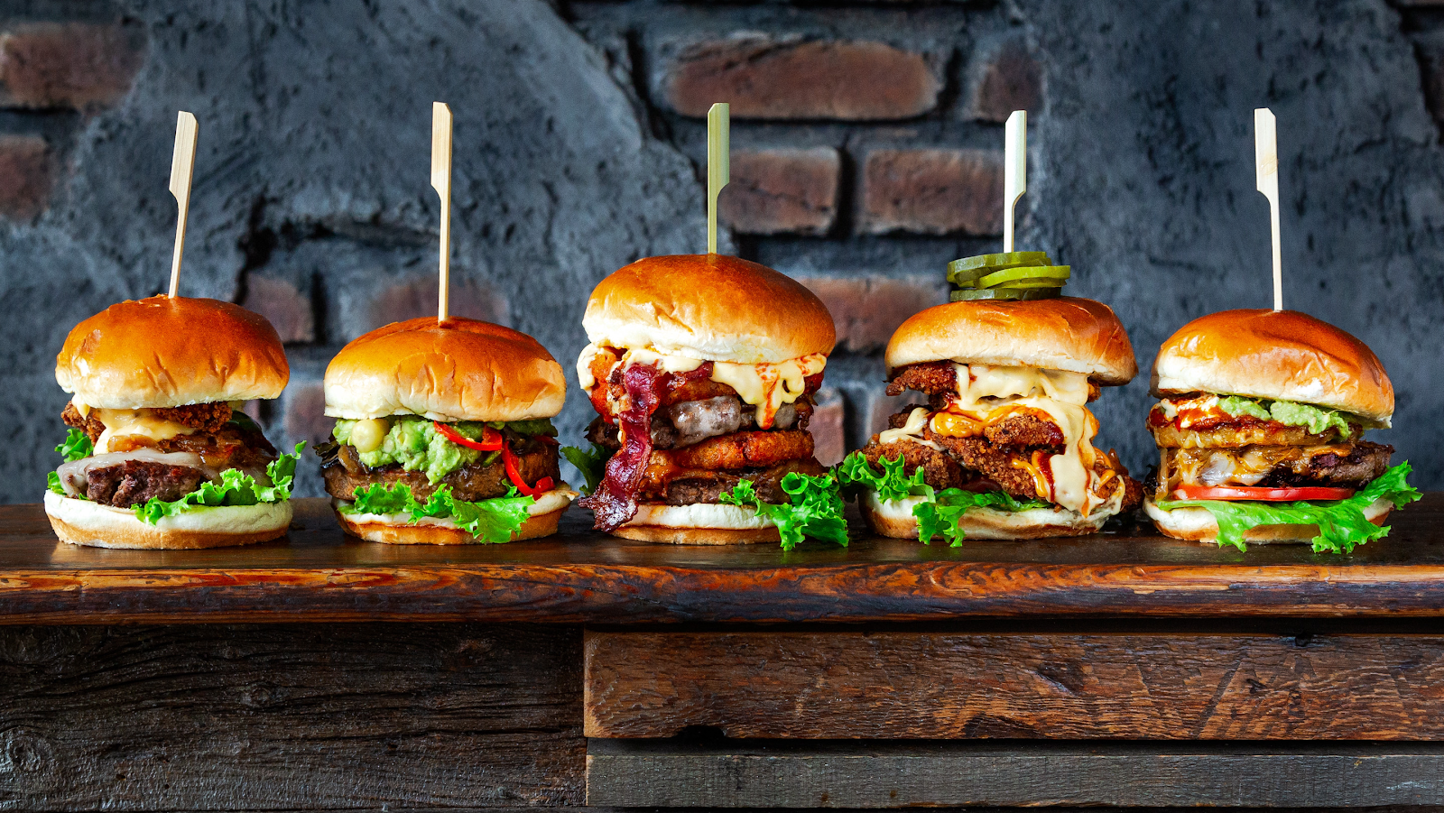 Ozzy's Burgers Toronto photo 2