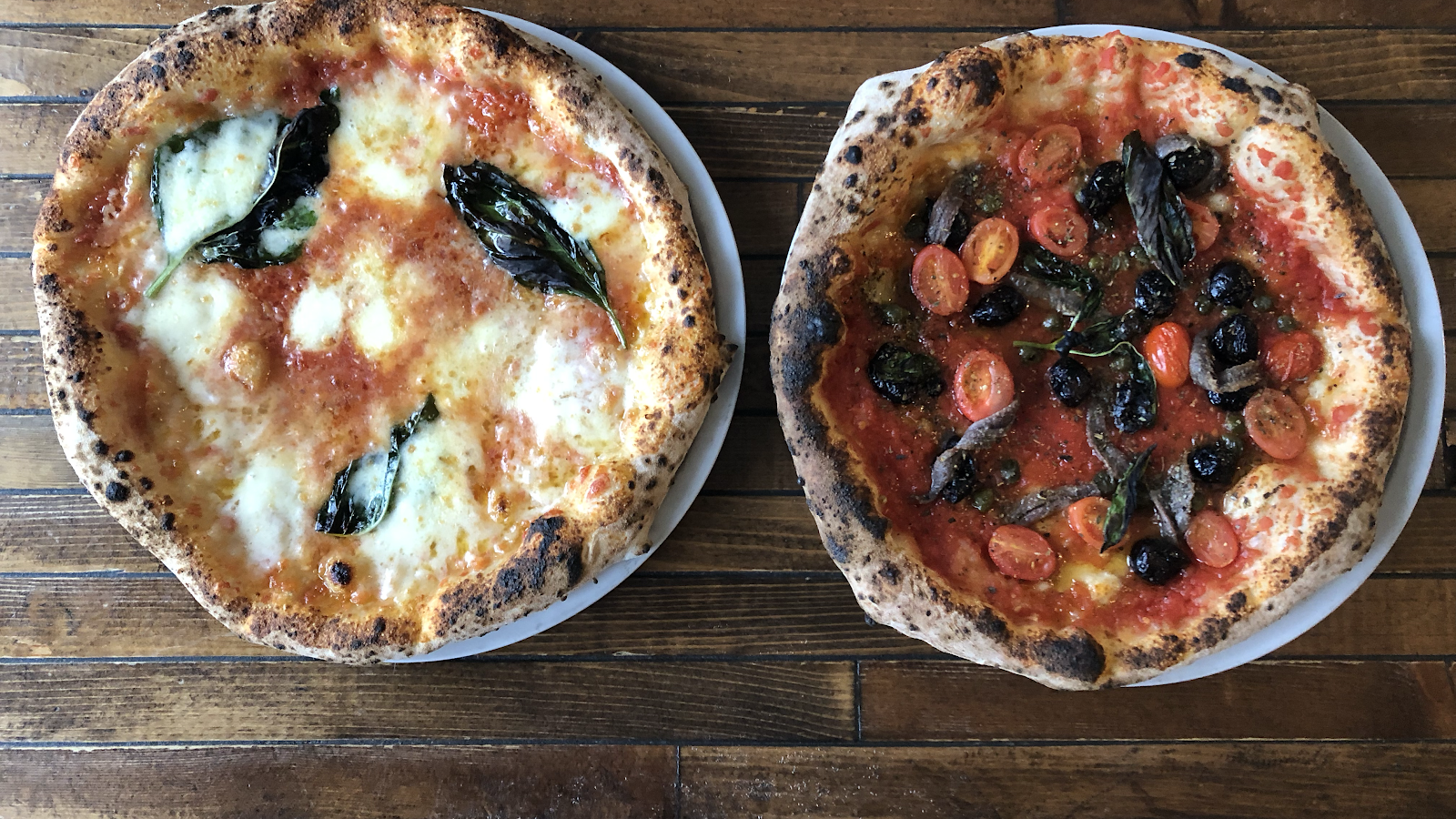 Pizzeria Via Mercanti photo 2