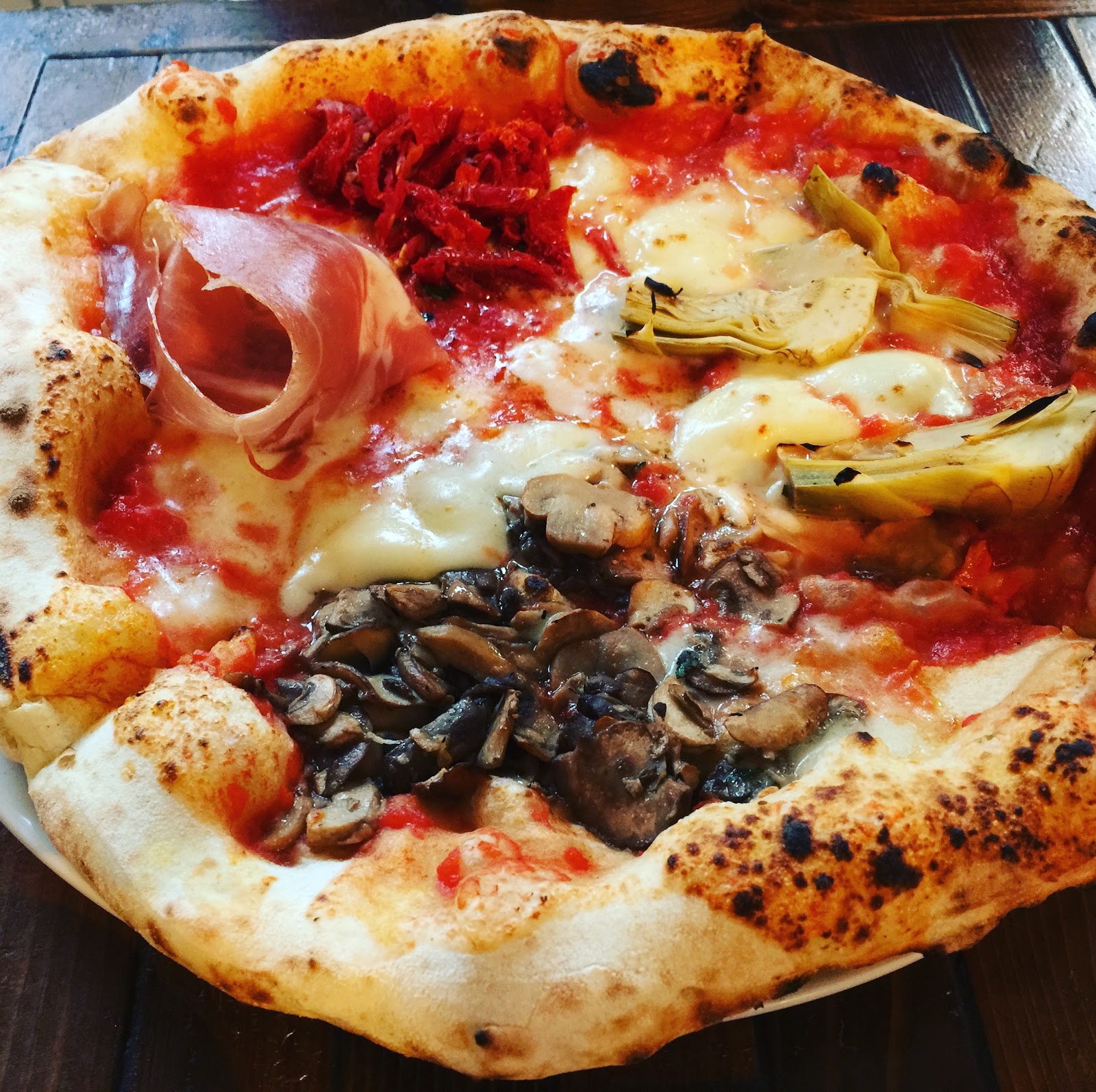 Pizzeria Via Mercanti photo 3