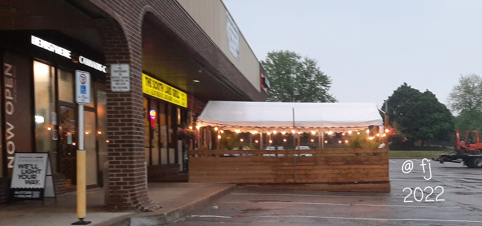 The South Lake Grill featured